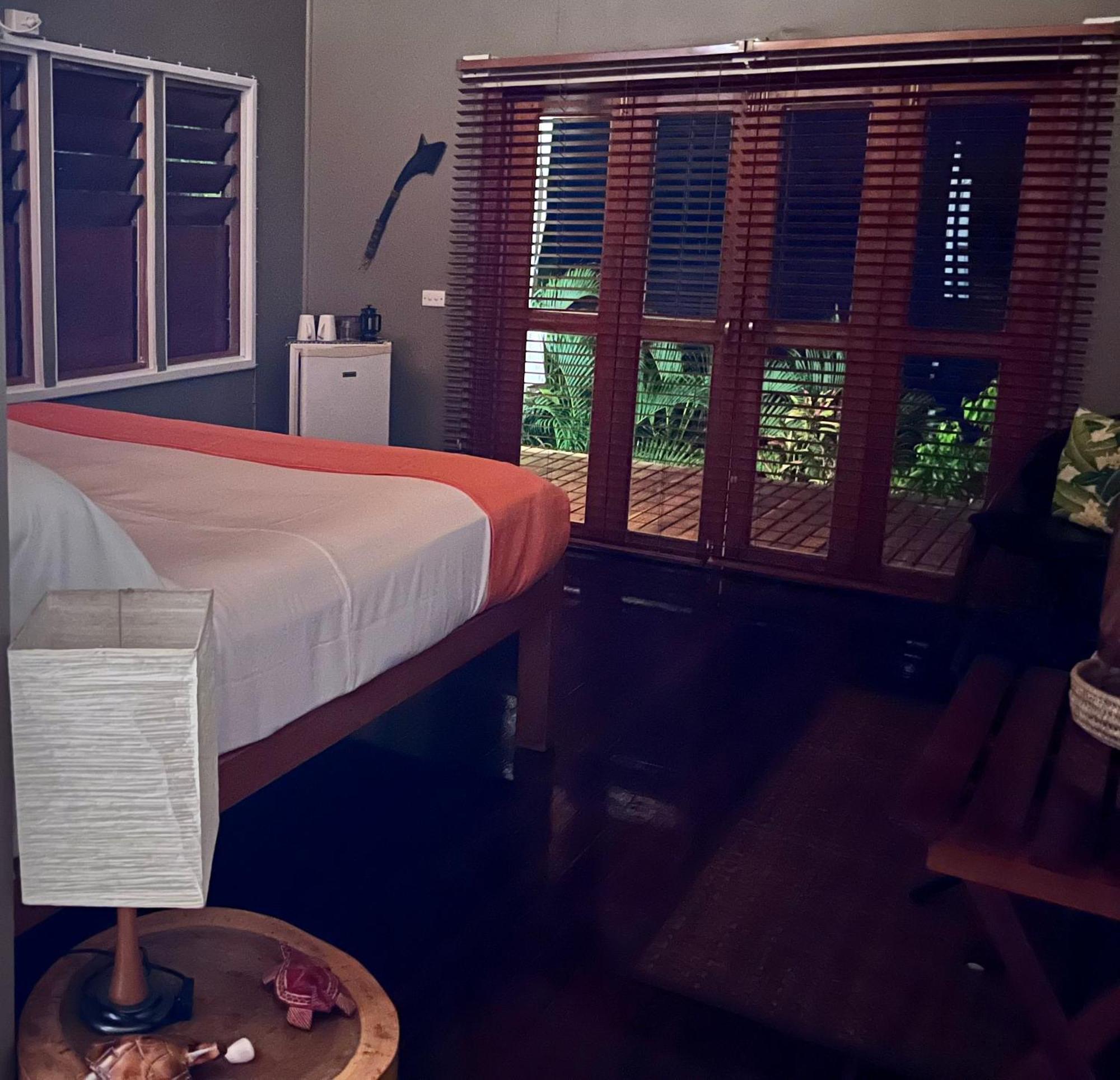 Naveria Heights Lodge Савусаву Екстериор снимка