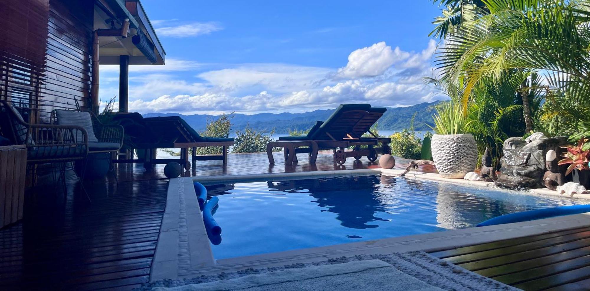 Naveria Heights Lodge Савусаву Екстериор снимка
